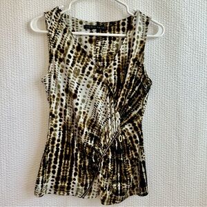 Ivanka Trump Women’s Brown Cream Sleeveless Blouse Size: Medium